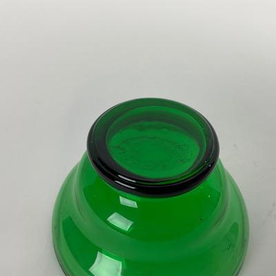 -52- GLASSWARE | Anchor Hocking Waterford Waffle | Green Depression Relish & Inserts Set