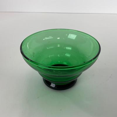 -52- GLASSWARE | Anchor Hocking Waterford Waffle | Green Depression Relish & Inserts Set