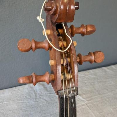 Folk Art Cello and Violin