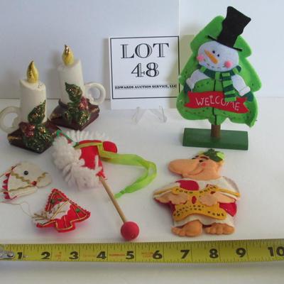Lot of Felt Christmas Items and Christmas Pottery Salt and Peppers