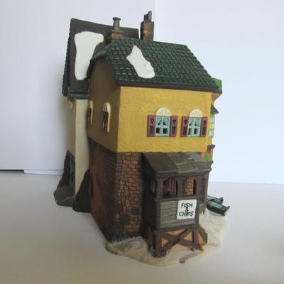 Nice MIB Dept 56 Charles Dickens Village Grapes Inn, 5th Ed, 1996