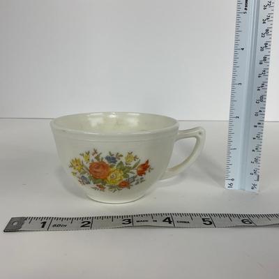 -55- GLASSWARE | Chinex Classic MacBeth Evans Bouquet | Tea Cups & Saucers
