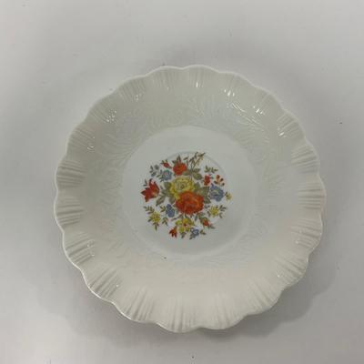 -55- GLASSWARE | Chinex Classic MacBeth Evans Bouquet | Tea Cups & Saucers