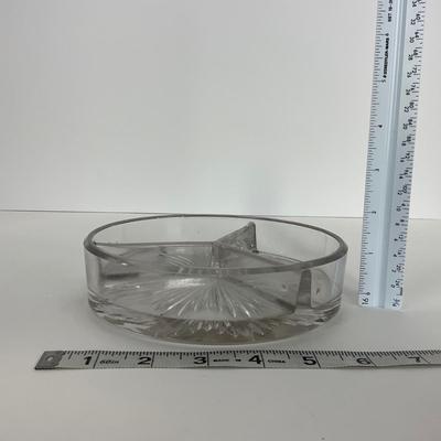 -67- GLASSWARE | Divided Clear Glass Dish With Metal Holder & Handle