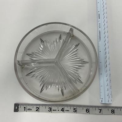 -67- GLASSWARE | Divided Clear Glass Dish With Metal Holder & Handle