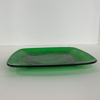 -68- GLASSWARE | Anchor Hocking Glass Co. | Forest Green Square Plates