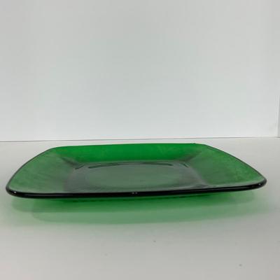 -68- GLASSWARE | Anchor Hocking Glass Co. | Forest Green Square Plates