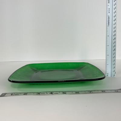 -68- GLASSWARE | Anchor Hocking Glass Co. | Forest Green Square Plates
