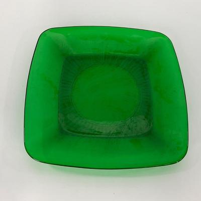 -68- GLASSWARE | Anchor Hocking Glass Co. | Forest Green Square Plates