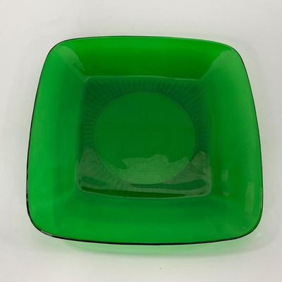 -69- GLASSWARE | Anchor Hocking Glass Co. Forest Green | Small Plates & Creamers