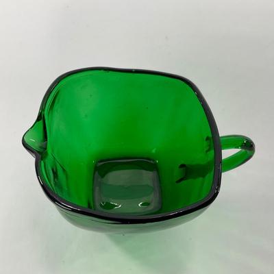 -69- GLASSWARE | Anchor Hocking Glass Co. Forest Green | Small Plates & Creamers