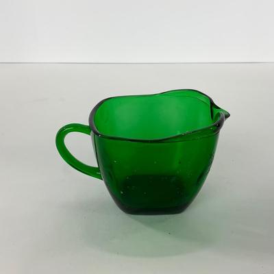 -69- GLASSWARE | Anchor Hocking Glass Co. Forest Green | Small Plates & Creamers