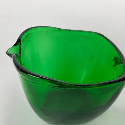 -69- GLASSWARE | Anchor Hocking Glass Co. Forest Green | Small Plates & Creamers