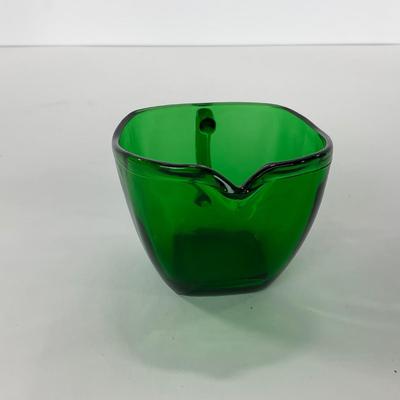 -69- GLASSWARE | Anchor Hocking Glass Co. Forest Green | Small Plates & Creamers