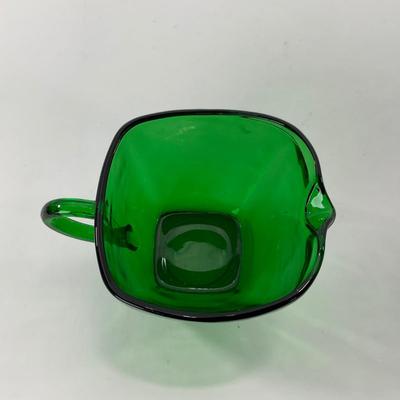 -69- GLASSWARE | Anchor Hocking Glass Co. Forest Green | Small Plates & Creamers