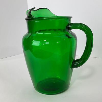-71- GLASSWARE | Anchor Hocking Glass Co. | Forest Green Pitcher & Glass
