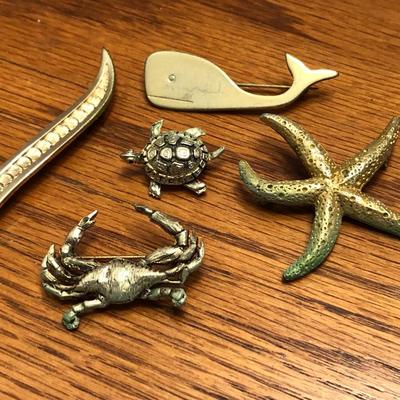 Vintage Fashion Pins Jewelry -Lot J210