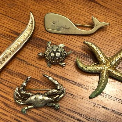 Vintage Fashion Pins Jewelry -Lot J210