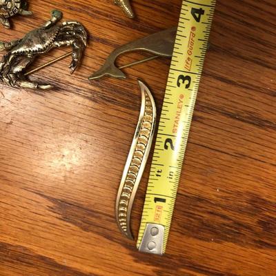 Vintage Fashion Pins Jewelry -Lot J210