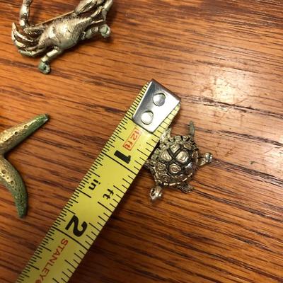 Vintage Fashion Pins Jewelry -Lot J210