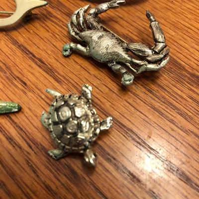 Vintage Fashion Pins Jewelry -Lot J210