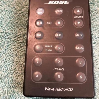 BOSE Wave Radio/CD w/Remote Tested -Lot 427