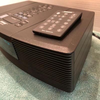 BOSE Wave Radio/CD w/Remote Tested -Lot 427
