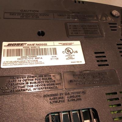 BOSE Wave Radio/CD w/Remote Tested -Lot 427