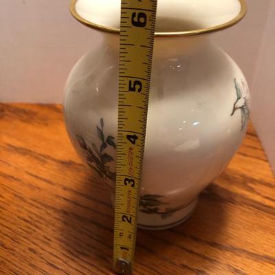 Sheffield England, Lenox, Chi-Keri Chen & Family Rose Asian Dish -Lot 430