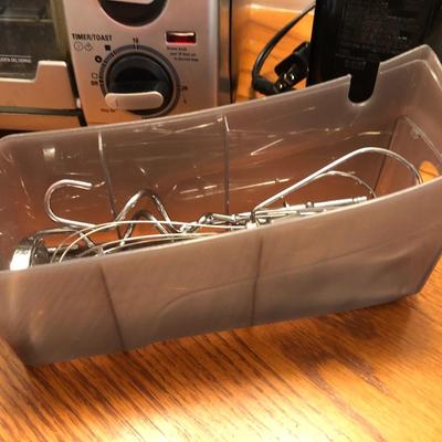 Black & Decker Toast-R-Oven & Hamilton-Beach Electronic Hand Mixer W/ Attachments -Lot 433