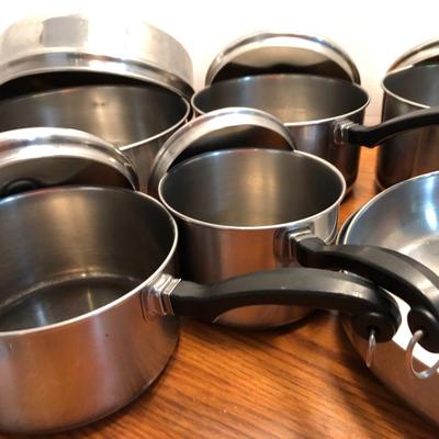 Vintage Farberware (14 Total Pieces) -Lot 435