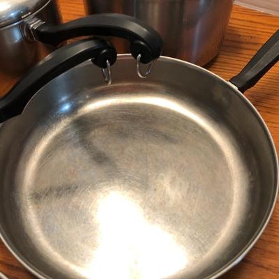 Vintage Farberware (14 Total Pieces) -Lot 435