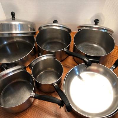 Vintage Farberware (14 Total Pieces) -Lot 435