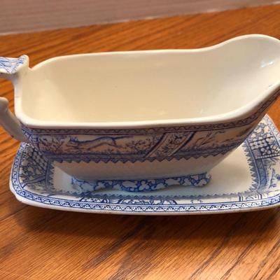 Wedgewood Mandarin Harvest Plates & Wedgewood & Co. Gravy Boat & Plate -Lot 441