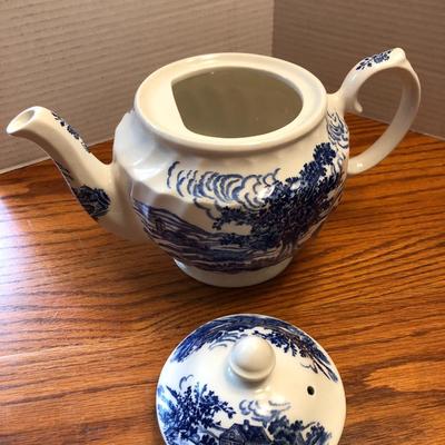 Fine Bone China Lot -Lot 442