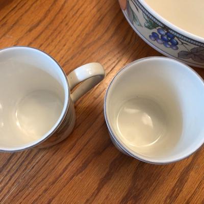 Mikasa Intaglio CAC29 Garden Harvest -Lot 443