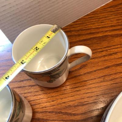 Mikasa Intaglio CAC29 Garden Harvest -Lot 443