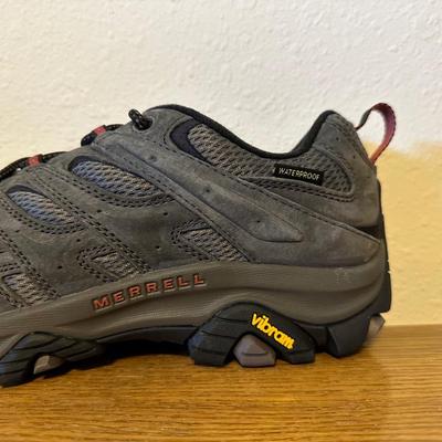 merrell vibram mens boots