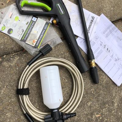 Greenworks 1700 PSI Electric Pressure Washer GPW1704 -Lot 444