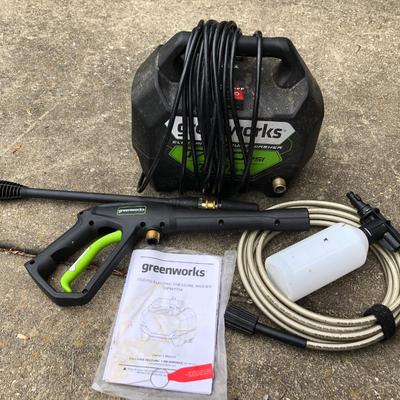 Greenworks 1700 PSI Electric Pressure Washer GPW1704 -Lot 444
