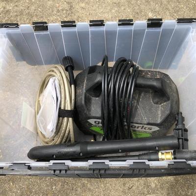 Greenworks 1700 PSI Electric Pressure Washer GPW1704 -Lot 444