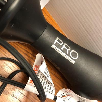 CONAIR Mini Pro Tourmaline Ceramic Styler & PRO Beauty Tools IONIC AC Motor Dryer w/ Attachments TESTED -Lot 449