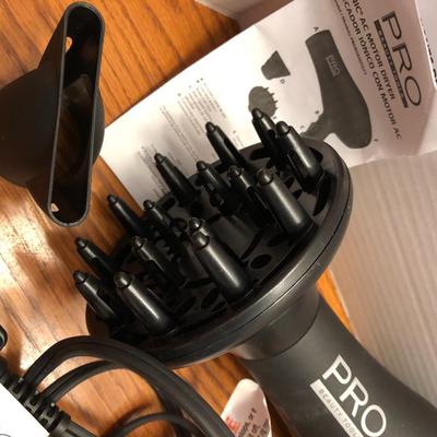 CONAIR Mini Pro Tourmaline Ceramic Styler & PRO Beauty Tools IONIC AC Motor Dryer w/ Attachments TESTED -Lot 449