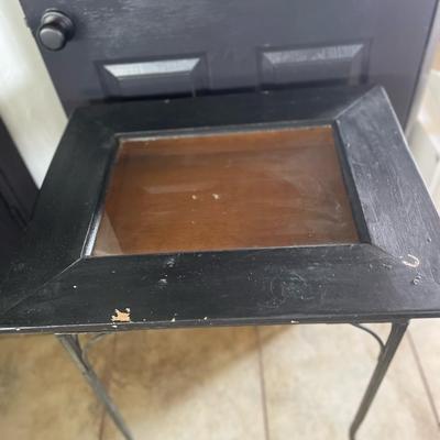 Cute vintage display case side table