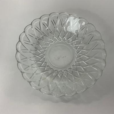 -86- GLASSWARE | Pretzel Indiana Glass Co. | Bowls
