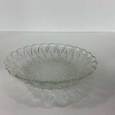 -86- GLASSWARE | Pretzel Indiana Glass Co. | Bowls