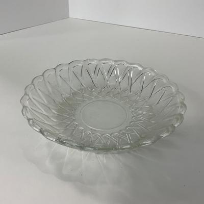 -86- GLASSWARE | Pretzel Indiana Glass Co. | Bowls