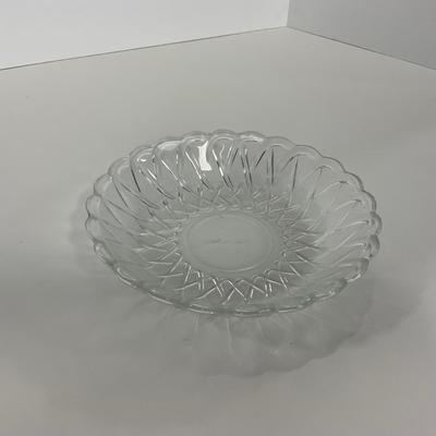 -86- GLASSWARE | Pretzel Indiana Glass Co. | Bowls