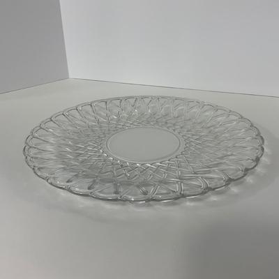 -87- GLASSWARE | Pretzel Indiana Glass Co. | Platters & Small Plates