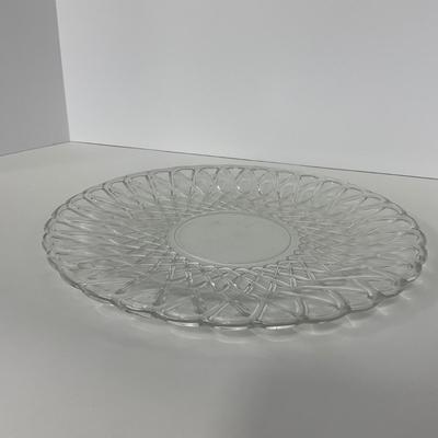 -87- GLASSWARE | Pretzel Indiana Glass Co. | Platters & Small Plates